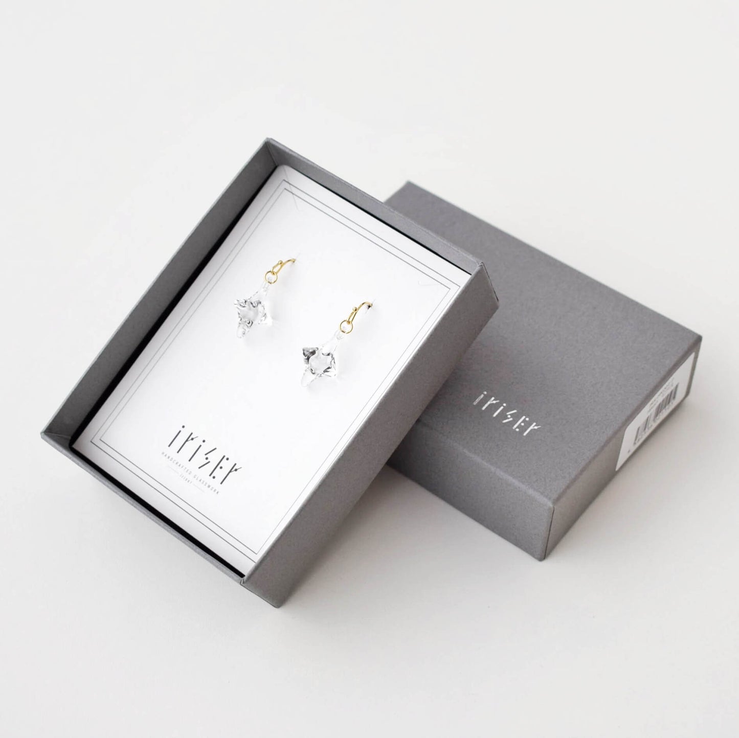 Hikari ピアス