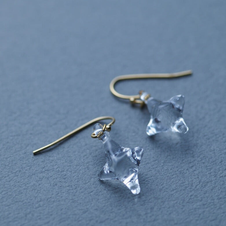 Hikari ピアス