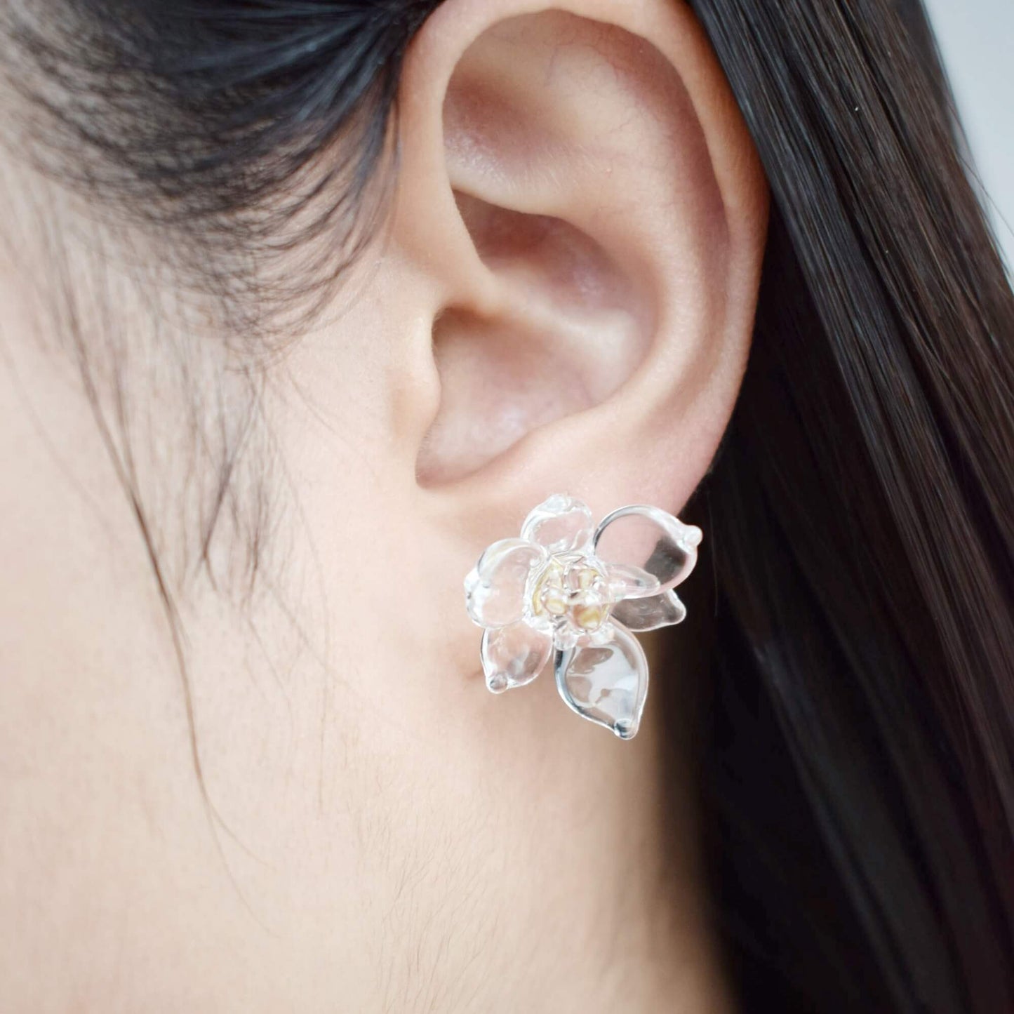 ミズアオイ ピアス