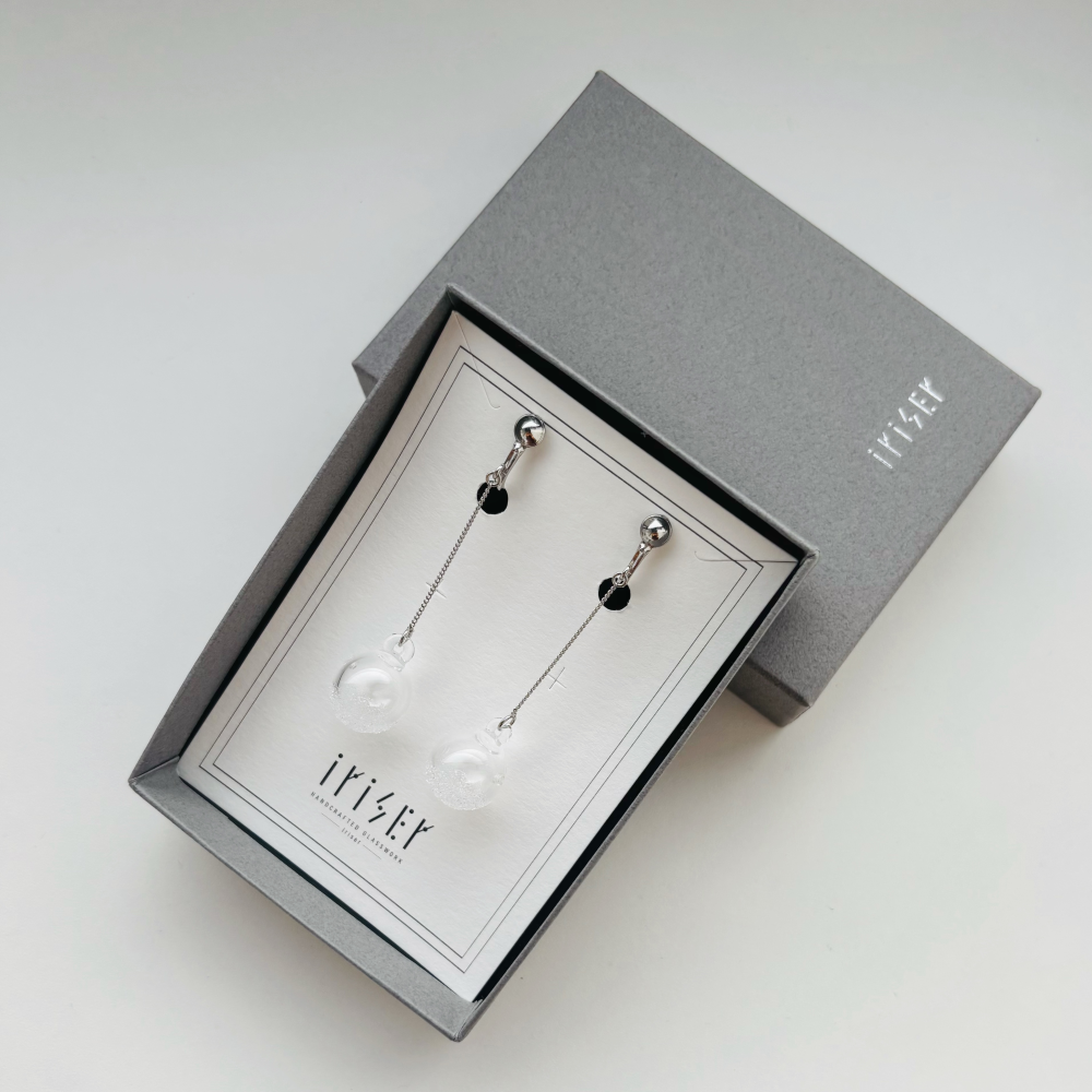 コロン　イヤリング(金具シルバーVer.)