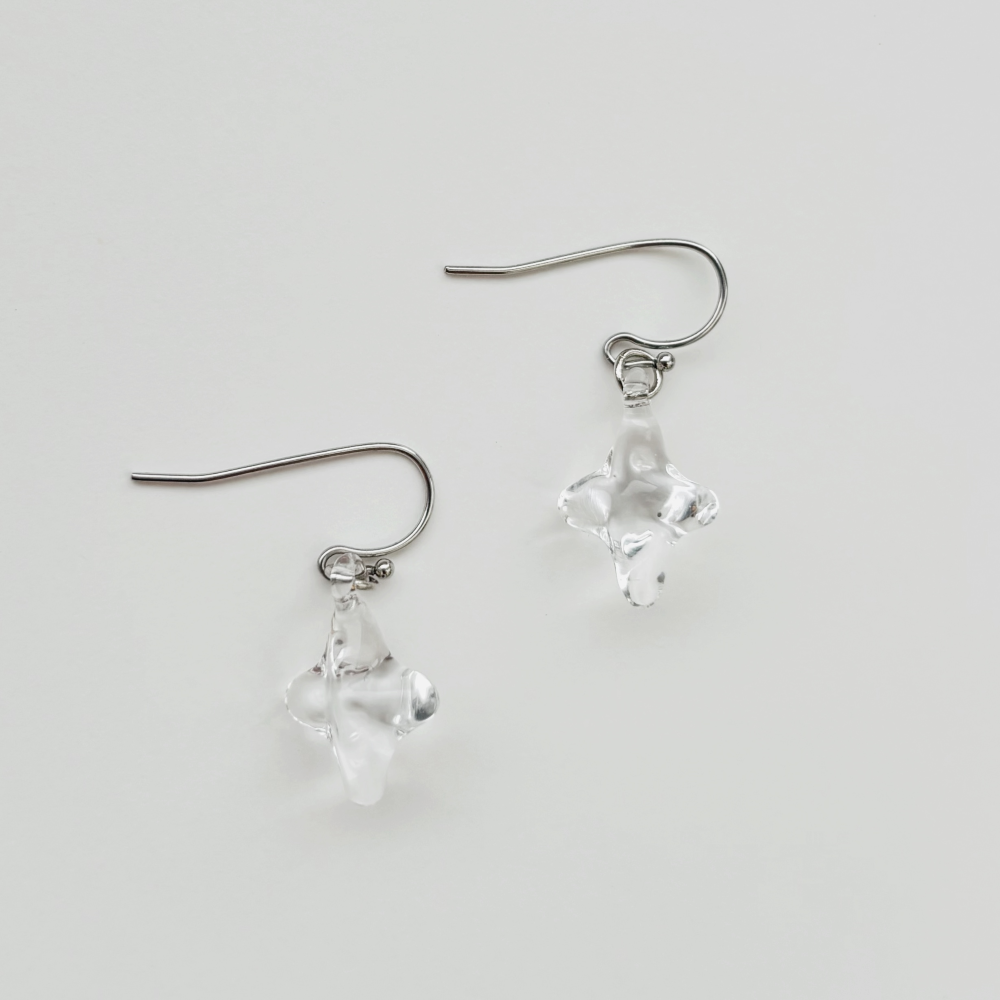 Hikari　ピアス(金具シルバーVer.)