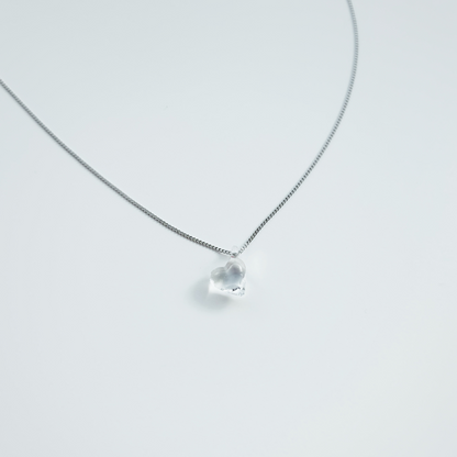ハート　クリア　ネックレス・ピアスセット（金具シルバー）