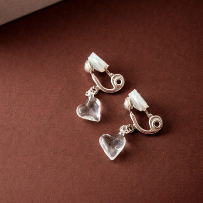 ハート　クリア　イヤリング（金具シルバー）