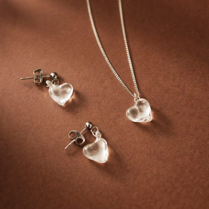 ハート　クリア　ネックレス・ピアスセット（金具シルバー）