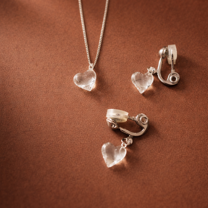 ハート　クリア　ネックレス・イヤリングセット（金具シルバー）
