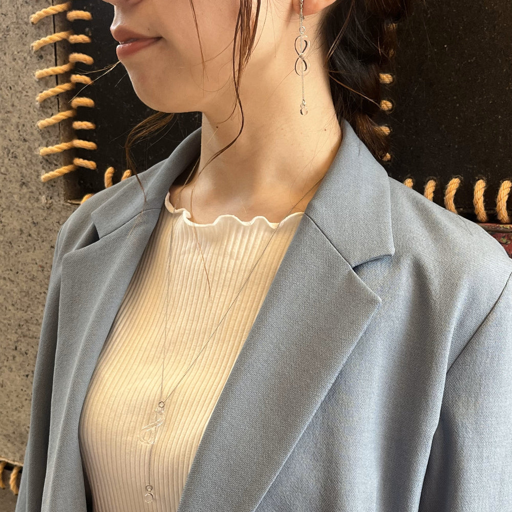 アンフィニ　クリア　イヤリング