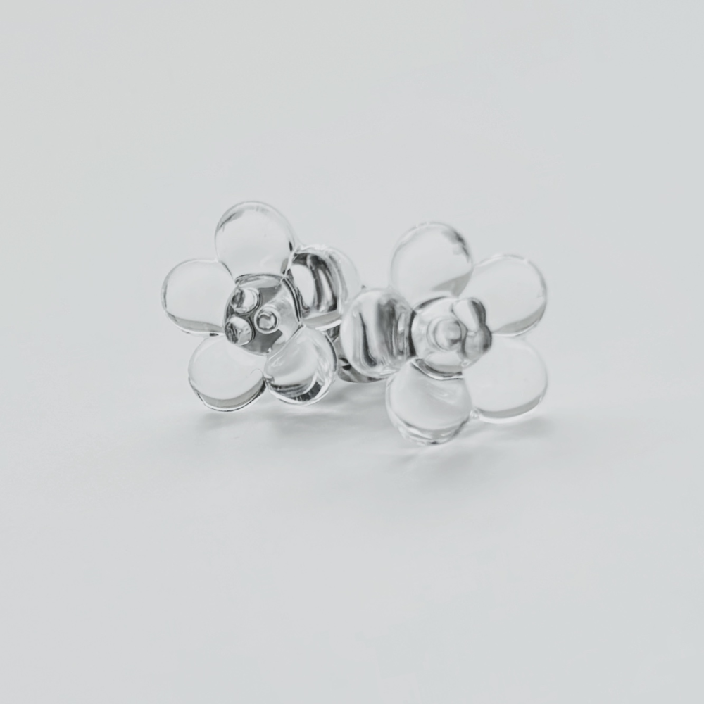 おだかうめ　ピアス(金具シルバーVer.)