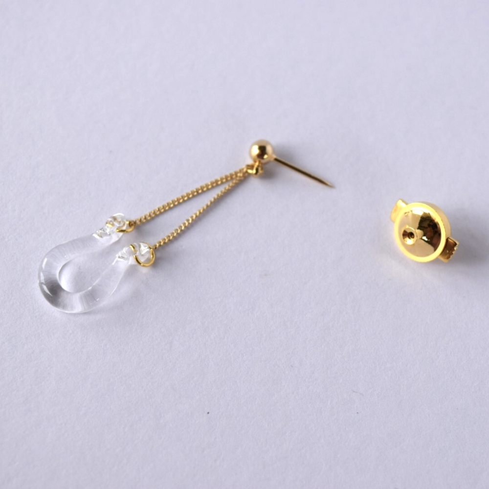 ていてつ　ピンブローチ