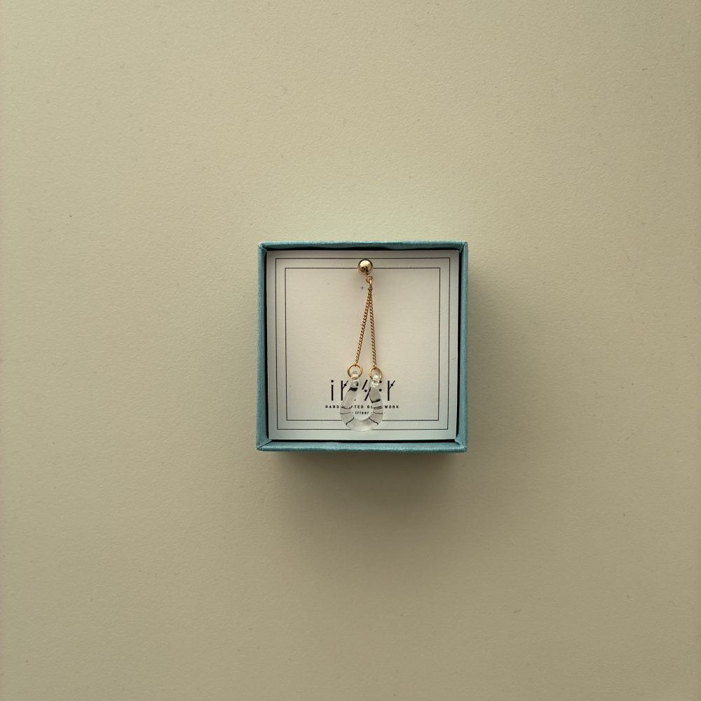 ていてつ　ピンブローチ