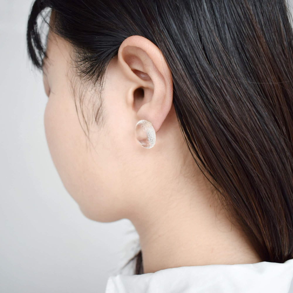 Claireピアス 着画像