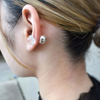 Gensekiピアス フェミニンスタイルにも