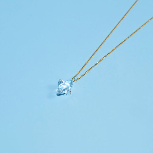 Hikari　ネックレス