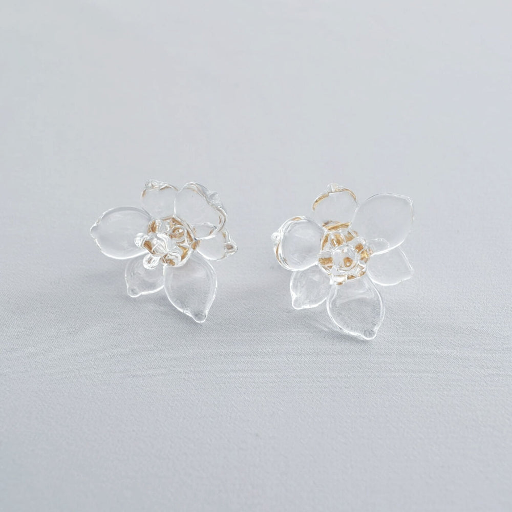 ミズアオイ　ピアス