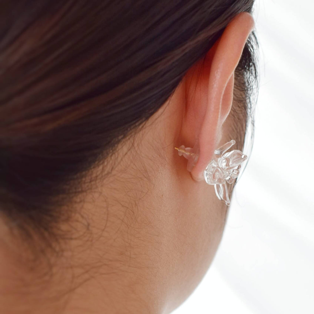 ミズアオイ　ピアス