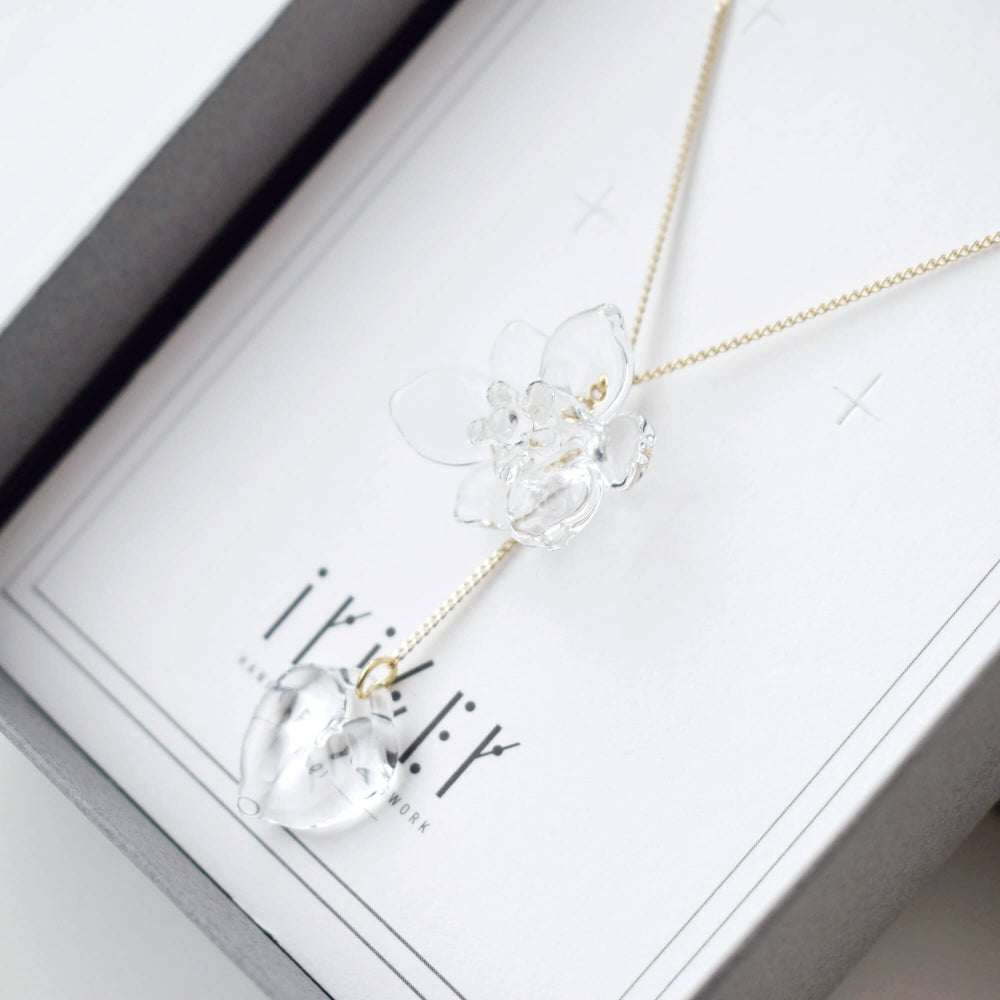 ガラスアクセサリー ミズアオイ ネックレス – iriser - イリゼ