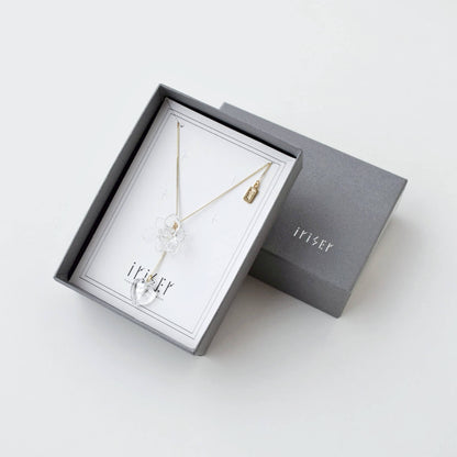 ミズアオイ　ネックレス