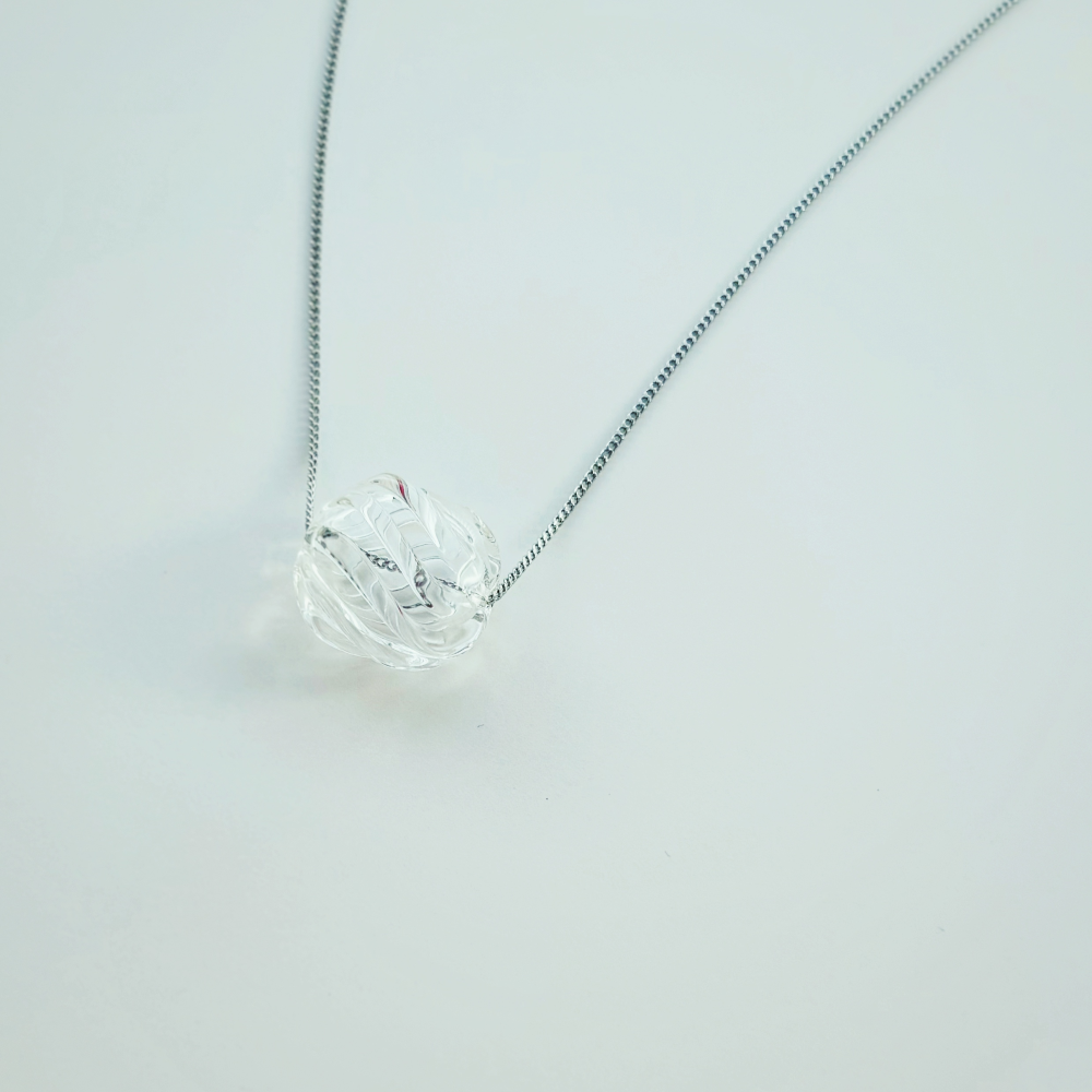 オフショア　ネックレス(金具シルバーVer.)